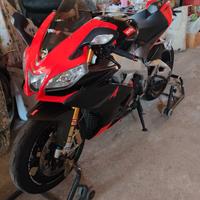 Aprilia RSV4 - 2010