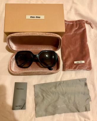 Occhiali da sole Miu Miu neri donna