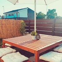 tavolo Applaro 140x140 + 4 panche