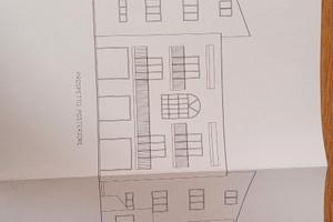 Da ristrutturare 680 mq + terreno 38 are