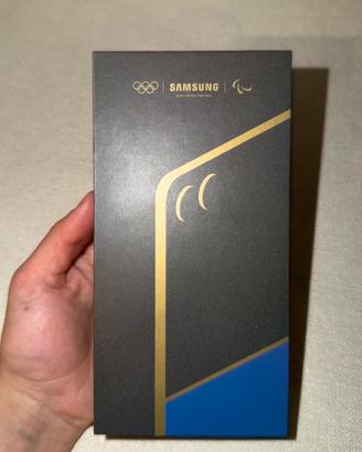 Samsung Galaxy Z Flip7 Olympic Edition Milano Cort