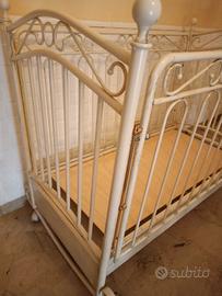 Culla in ferro battuto beige – Come nuova
