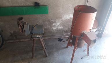 DUE sgranatori di pannocchie frumento + altro