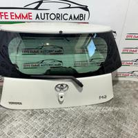 PORTELLONE POSTERIORE TOYOTA IQ BIANCO