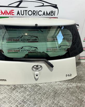 PORTELLONE POSTERIORE TOYOTA IQ BIANCO