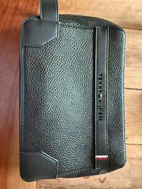 Pochette Tommy Hilfiger