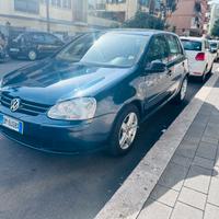 Golf 5 scam bio con tyota iq