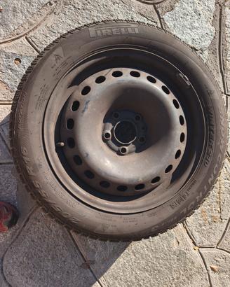 gomme invernali Pirelli Winter 205 55 r16 con cerc