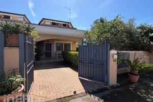 Villetta a schiera di 95 m² con 4 locali a Ardea