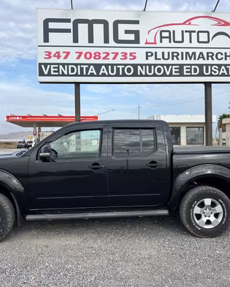Nissan Navara 2.5 dCi 190CV 4 porte Double Cab XE