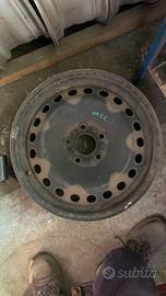 Cerchi in ferro Ford 16"