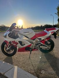 Yamaha YZF R1 - 1998