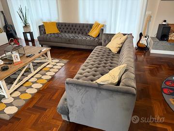 Divani capitonnè alcantara