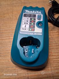 Caricabatteria Makita