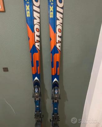 Sci pista Atomic