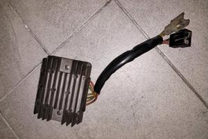 Regolatore di tensione ducati monster 620