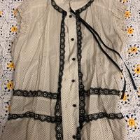 Camicetta pois e nastrini Rinascimento