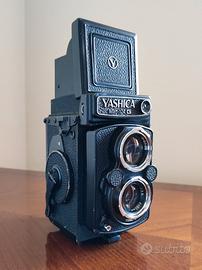 FOTOCAMERA YASHICA MAT-124 G