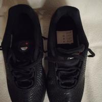 Nike Air Max DN nere