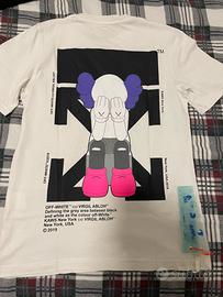Maglia off white x kaws