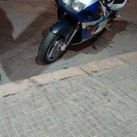Suzuki GSX R 600 - 1999