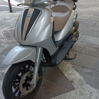 Piaggio Beverly 400 Tourer del 2008 con 39.000 km