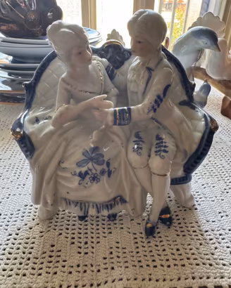 Soprammobile Capodimonte