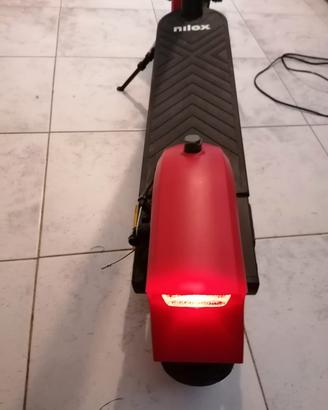 monopattino elettrico nilox