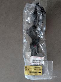 Staffa paraurti anteriore originale Lexus NX