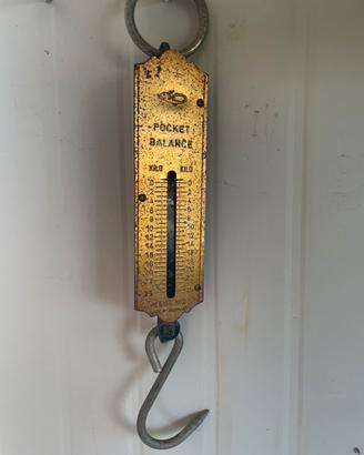 Bilancia tascabile a molla