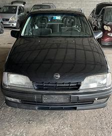 Ricambi usati Opel Omega A 1.8 benzina 18SEH