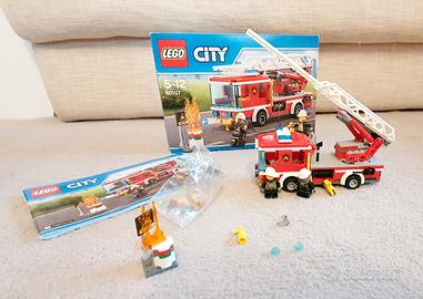 LEGO City 60107 - Autopompa dei vigili del fuoco 