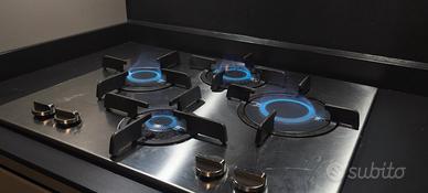 Piano cottura Hotpoint Ariston 4 fuochi inox