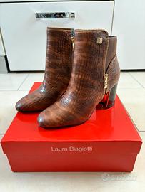 Stivali Coccodrillo Marrone, Laura Biagiotti