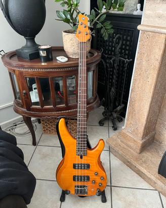 Basso elettrico Yamaha TRBX604FM