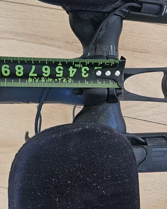 Manubrio in carbonio ENVE con aerobar e pipa