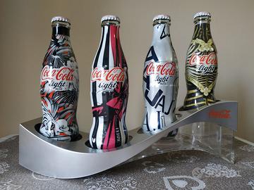 4 Bottiglie piene Coca Cola Light con Espositore