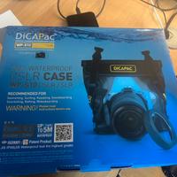 Custodia subacquea per fotocamera