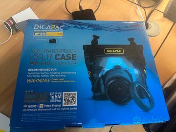 Custodia subacquea per fotocamera