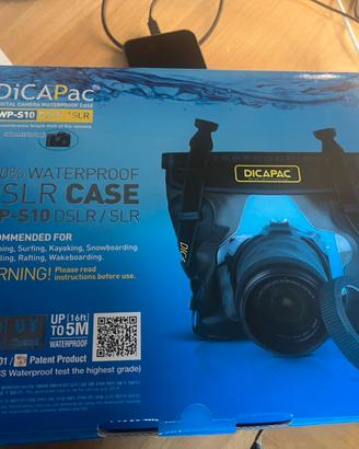 Custodia subacquea per fotocamera