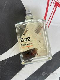 Escentric molecules 02