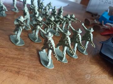 SOLDATINI-ITALERI-ATLANTIC-AIRFIX-XILOPLASTO