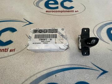 735639073 PULSANTE ALZACRISTALLO ANT. SX FIAT 500/