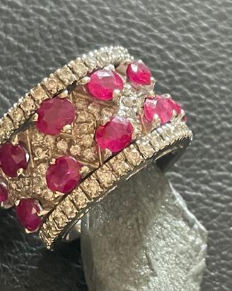 Anello fascia oro bianco brillanti e rubini