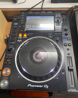 PIONEER CDJ 2000 NXS2