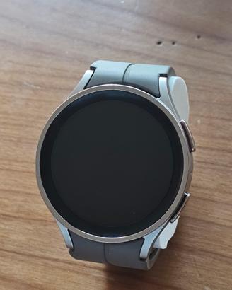 Samsung smartwatch 5 PRO LTE
