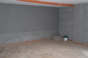Garage 62 Mq Zona Bastiola - Bastia Umbra