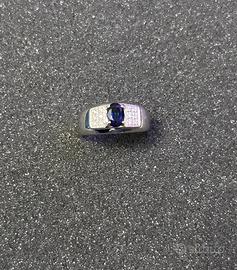 Anello in oro 18 k con zaffiro e diamanti