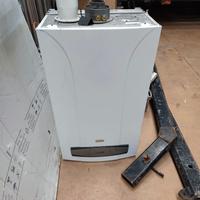 CALDAIA CAMERA STAGNA BAXI LUNA 3 COMFORT 1.240 FI