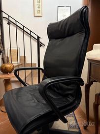 Poltrona girevole Qualis di Emilio Ambasz xTecno